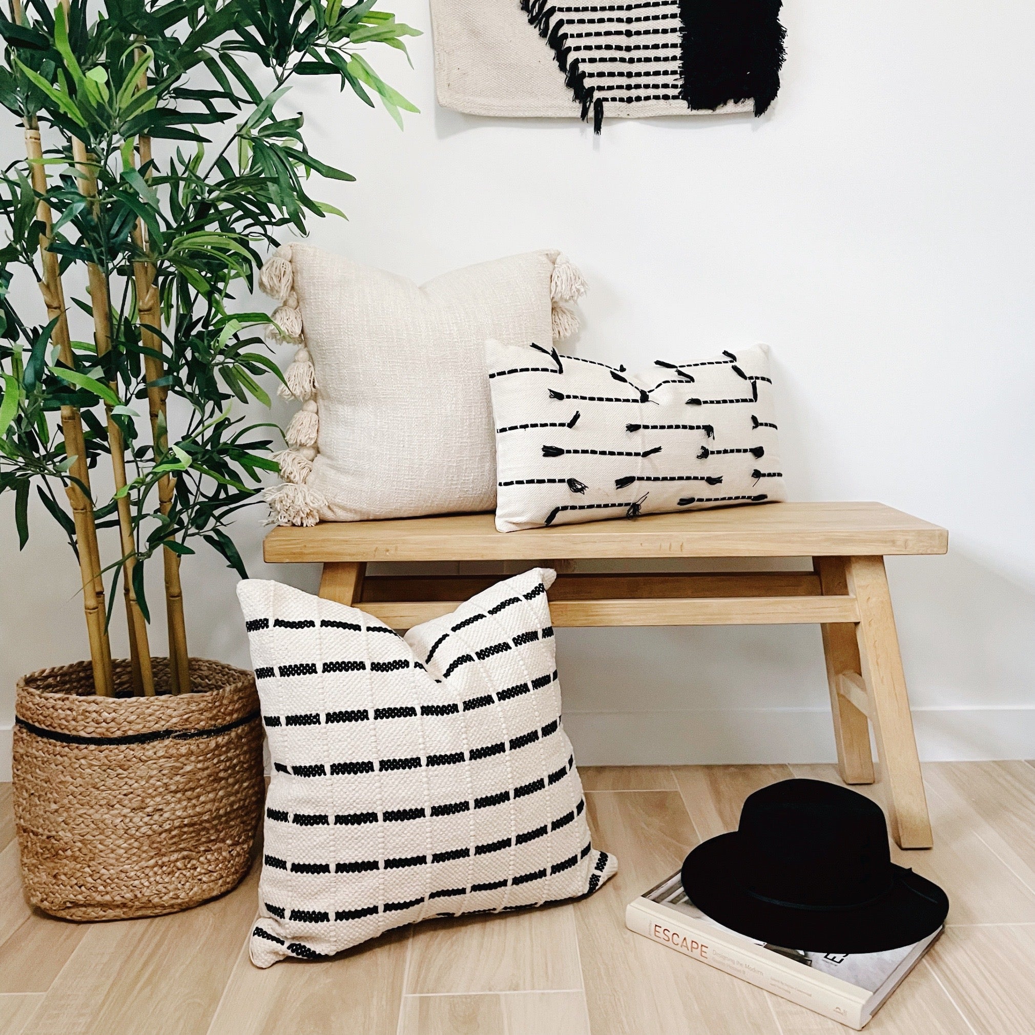 Anna Striped Linen Pillow – theHOMEmind